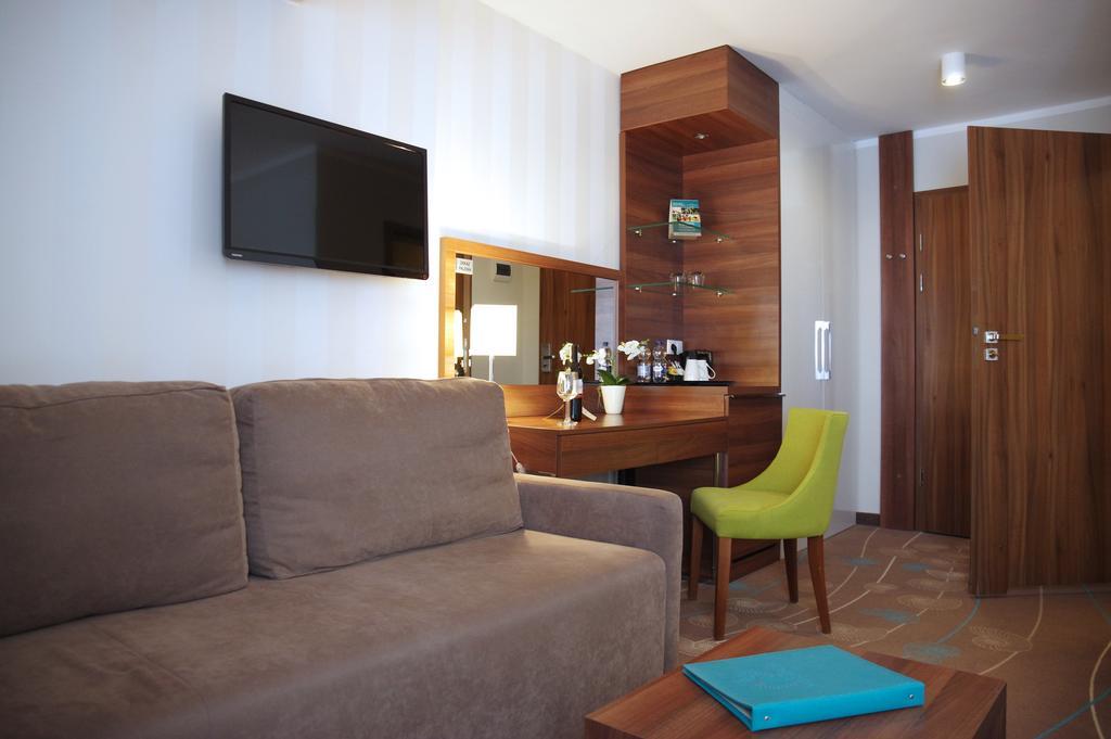 Apartamenty ミエンジズドロイェ エクステリア 写真